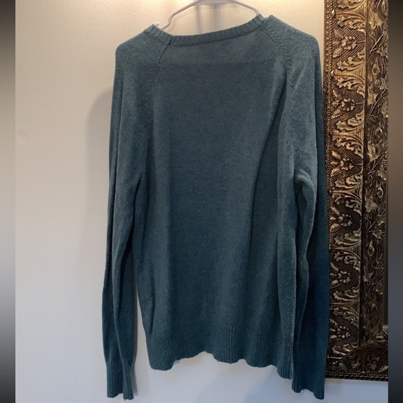 J.Crew Sweater - Picture 4 of 4